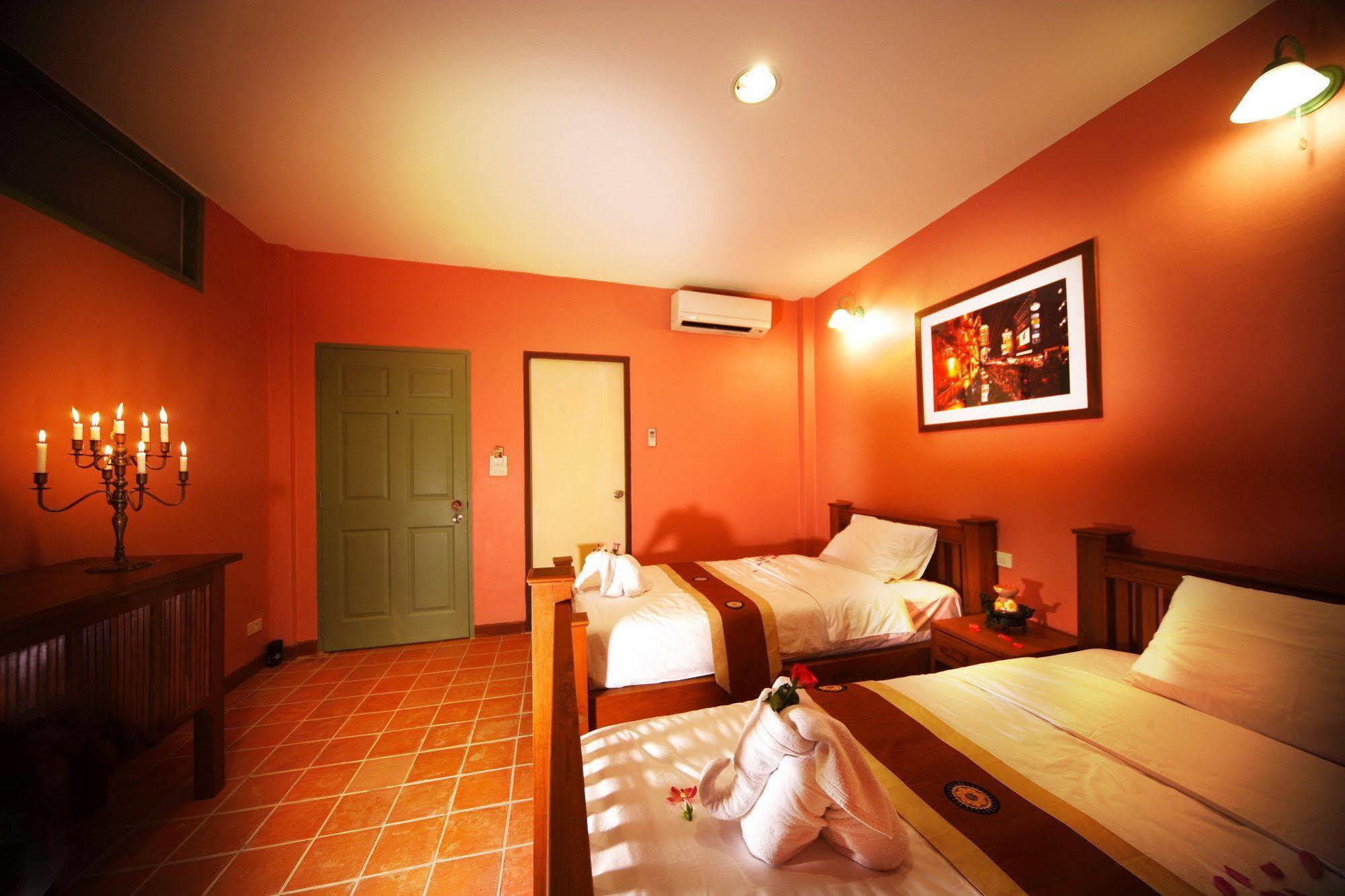 בנגקוק Siamese Views Lodge מראה חיצוני תמונה